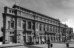 Heidi y el Teatro Colón.