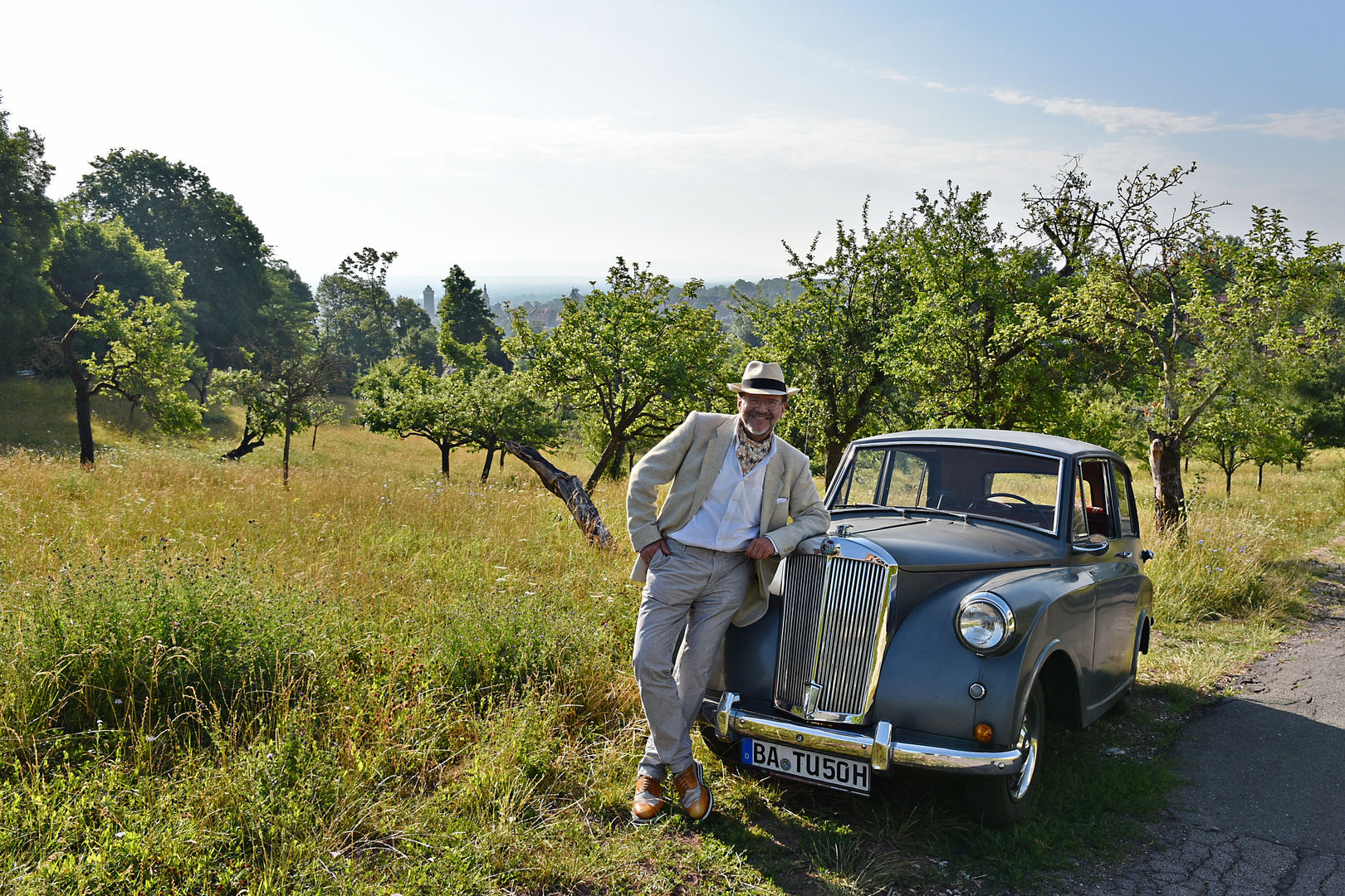 Heiko und sein Triumph Mayflower 11