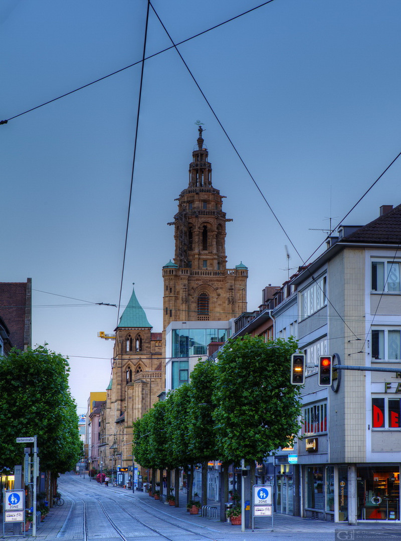 Heilbronn. Die KiliansKirche im AbendLicht