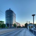 Heilbronn. Neckerturm mit F-E-Brücke