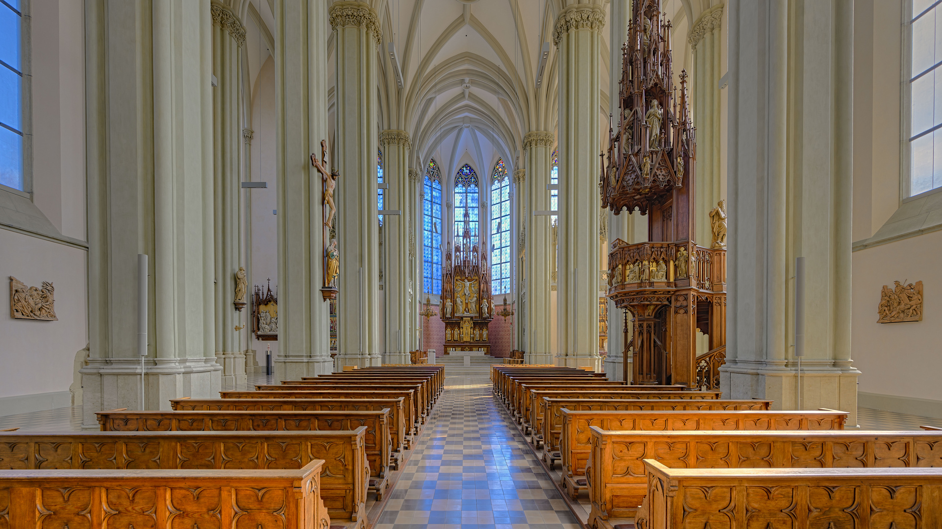 Heilig-Kreuz-Kirche