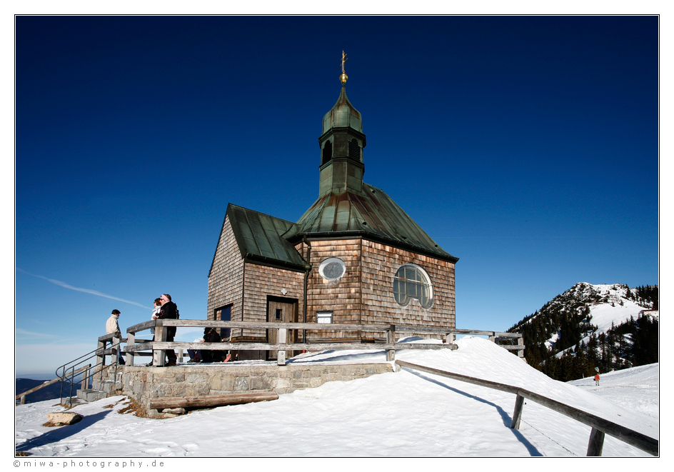 * Heilig Kreuz Kirche *