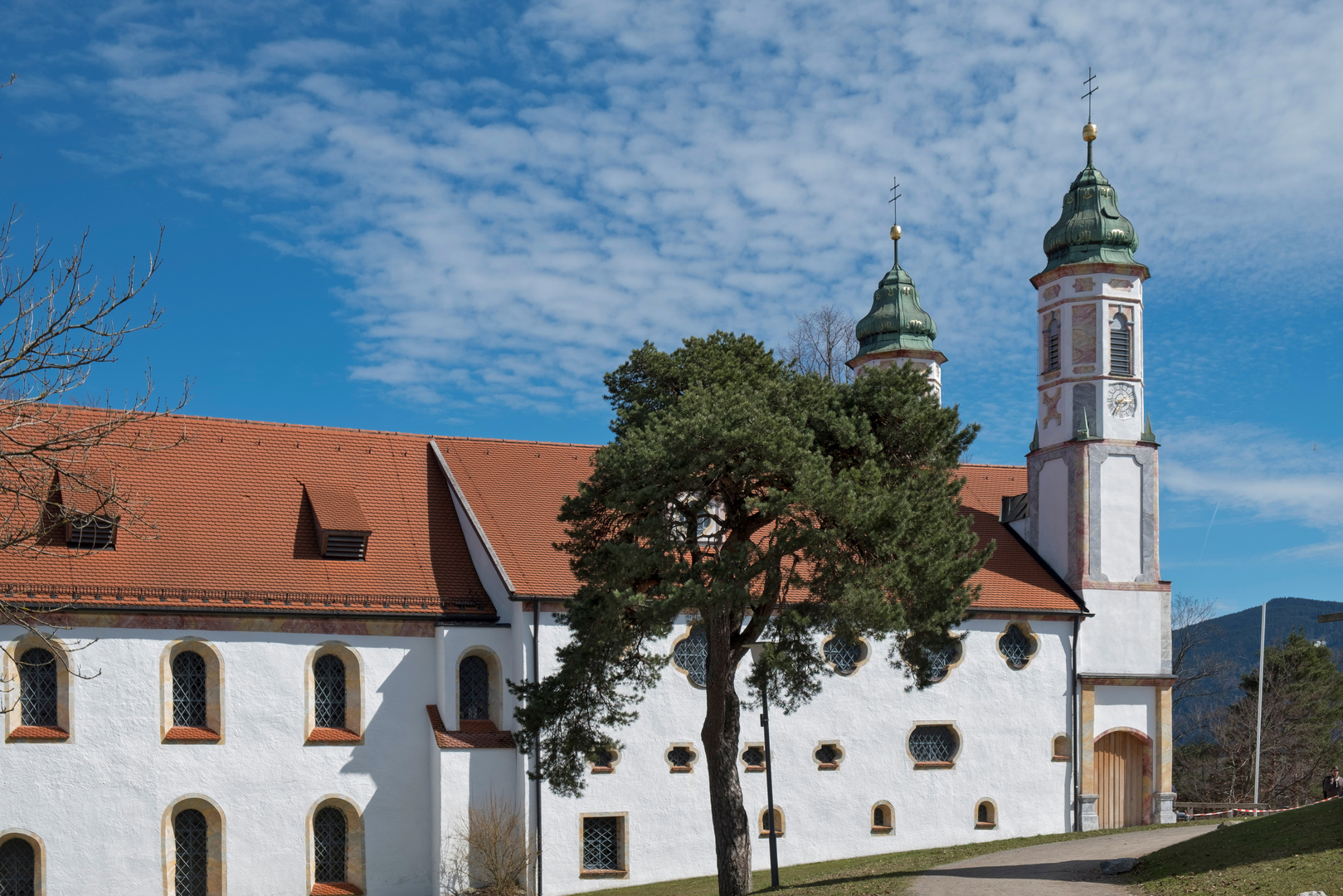 Heilig-Kreuz-Kirche auf dem Kalvarienberg in Bad Tölz