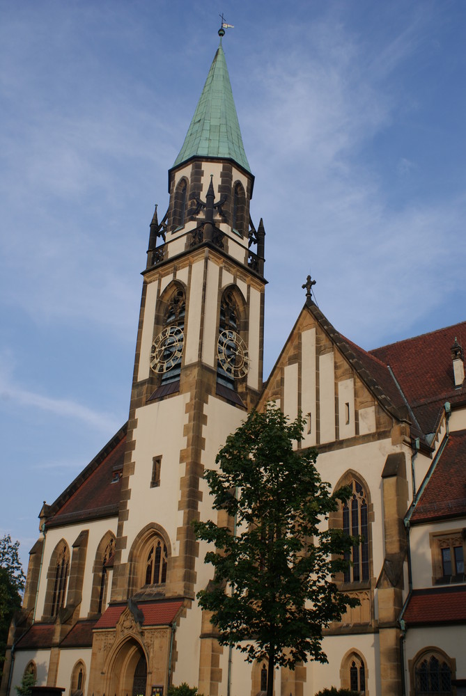 Heilig-Kreuz-Kirche in Röthenbach an der Pegnitz