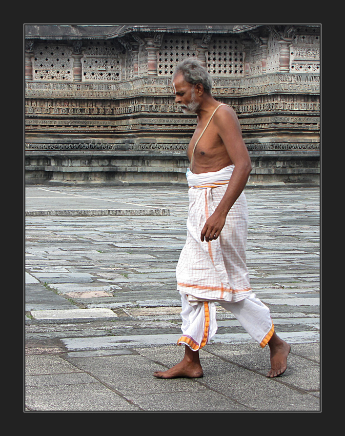 Heilige Männer in Belur