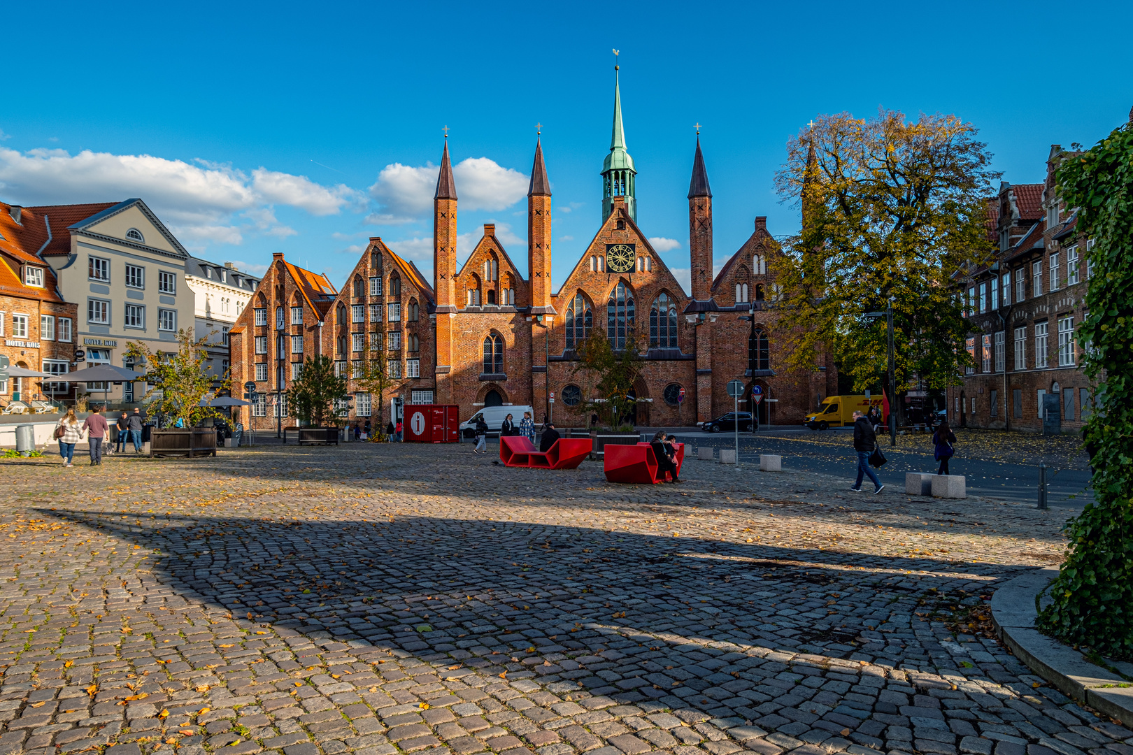 Heiligen-Geist-Hospital... 