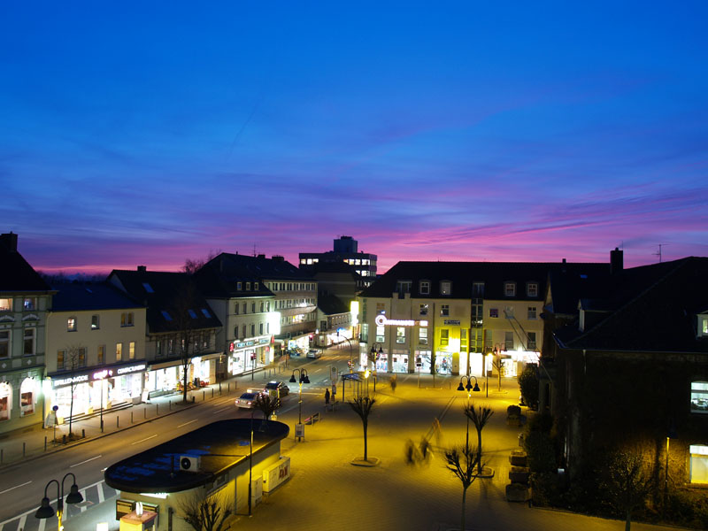 Heiligenhaus bei Nacht