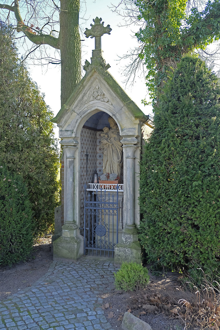 Heiligenstock/Bilderstock/Marterl im südlichen Münsterland, gezeigt wird St. Jupp.