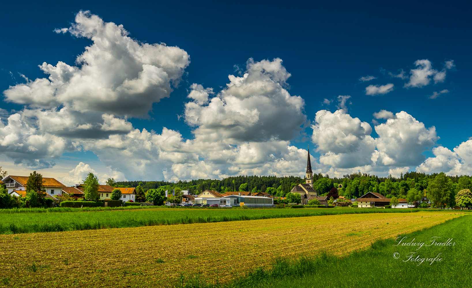 Heimatfotos - endlich mal bayerischer Himmel 