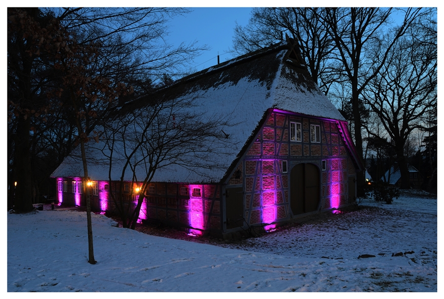 Heimathaus in Jesteburg mit Kunst Beleuchtung