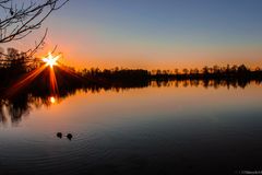 Heimischer See am Abend