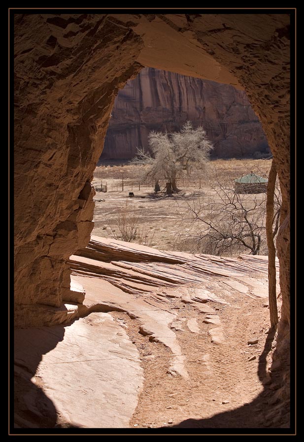 Heimlicher Blick auf eine Navajo-Farm