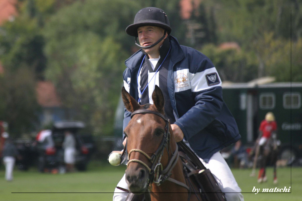 Heino Ferch beim Polo