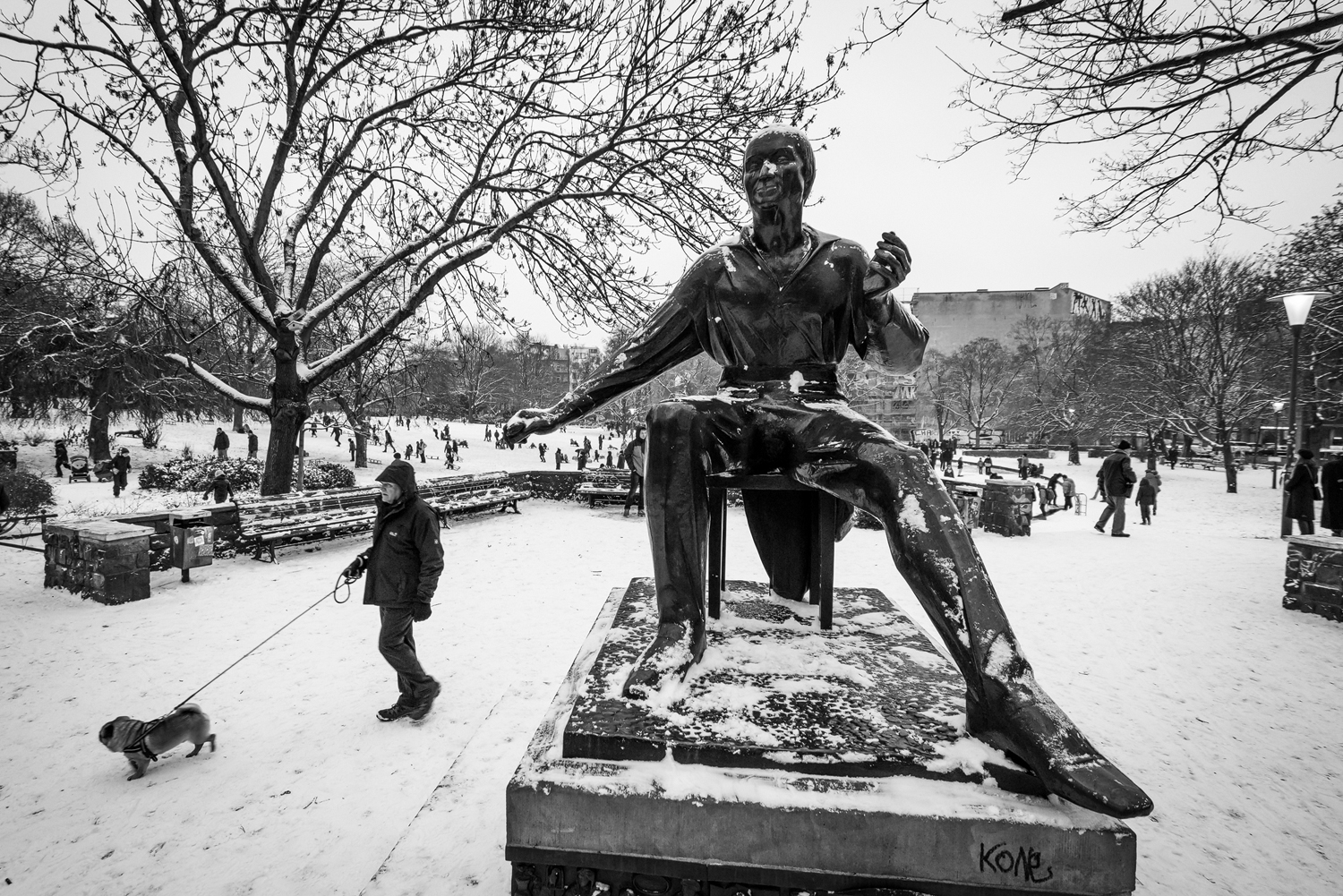 Heinrich Heine weist den Weg