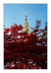 Heinrich-Hertz-Turm...ROT