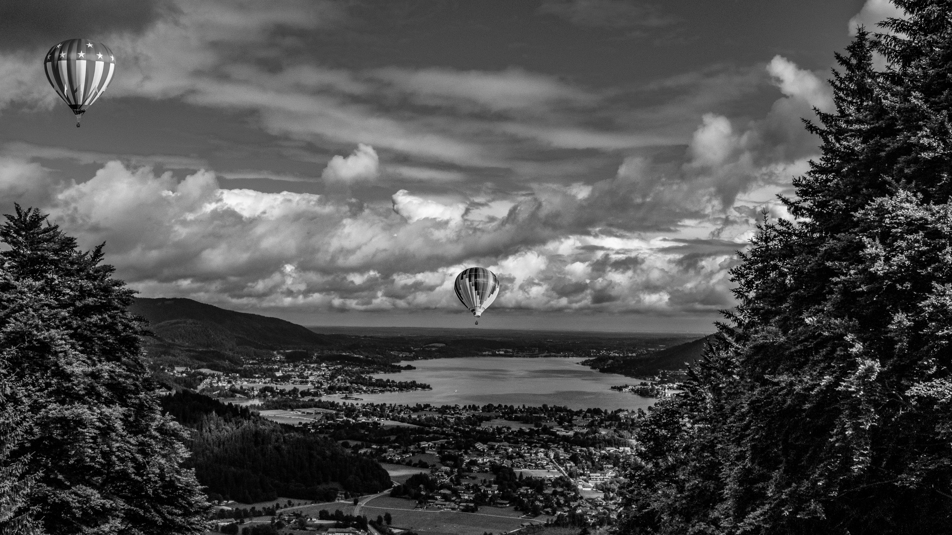 Heissluftballon am Tegernsee/schwarz-weiss