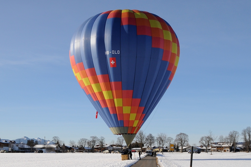 Heißluftballon HB-QLO