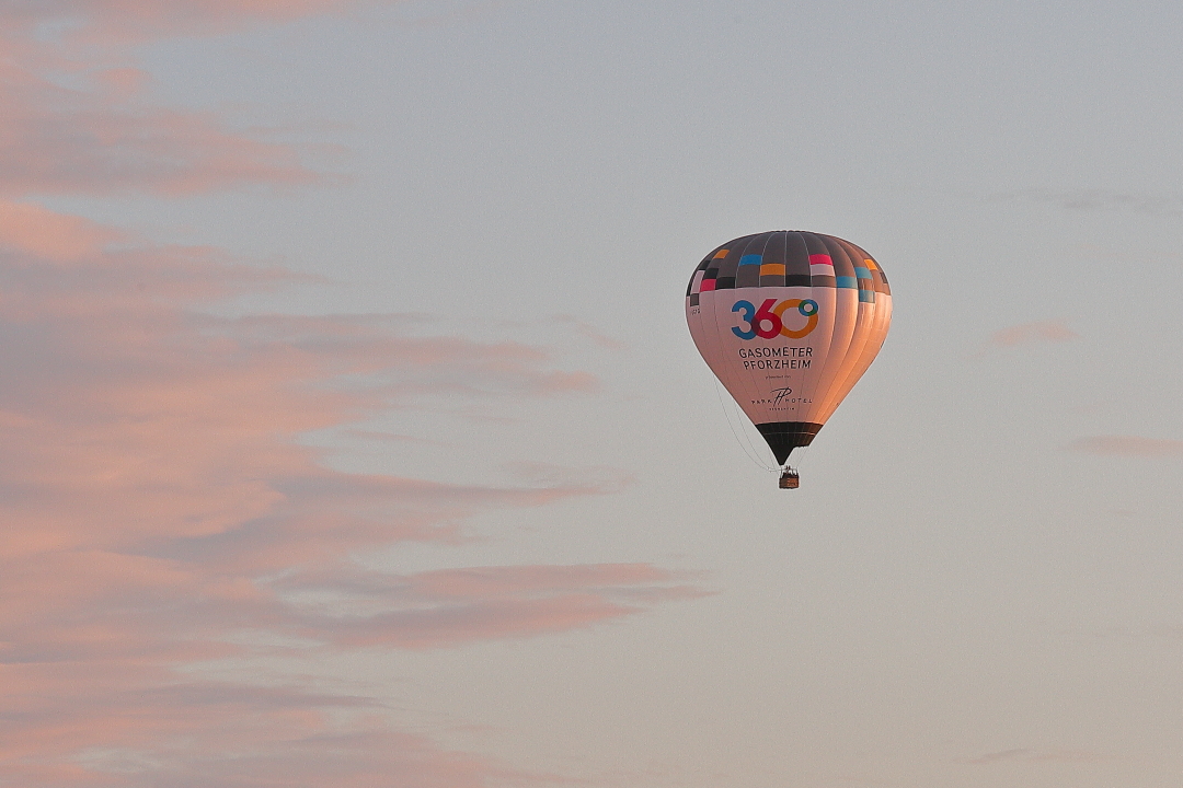 Heißluftballon hell