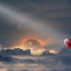 Heißluftballon im Focus des Lichts