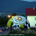 Heissluftballon landet mitten im Wohngebiet (II)