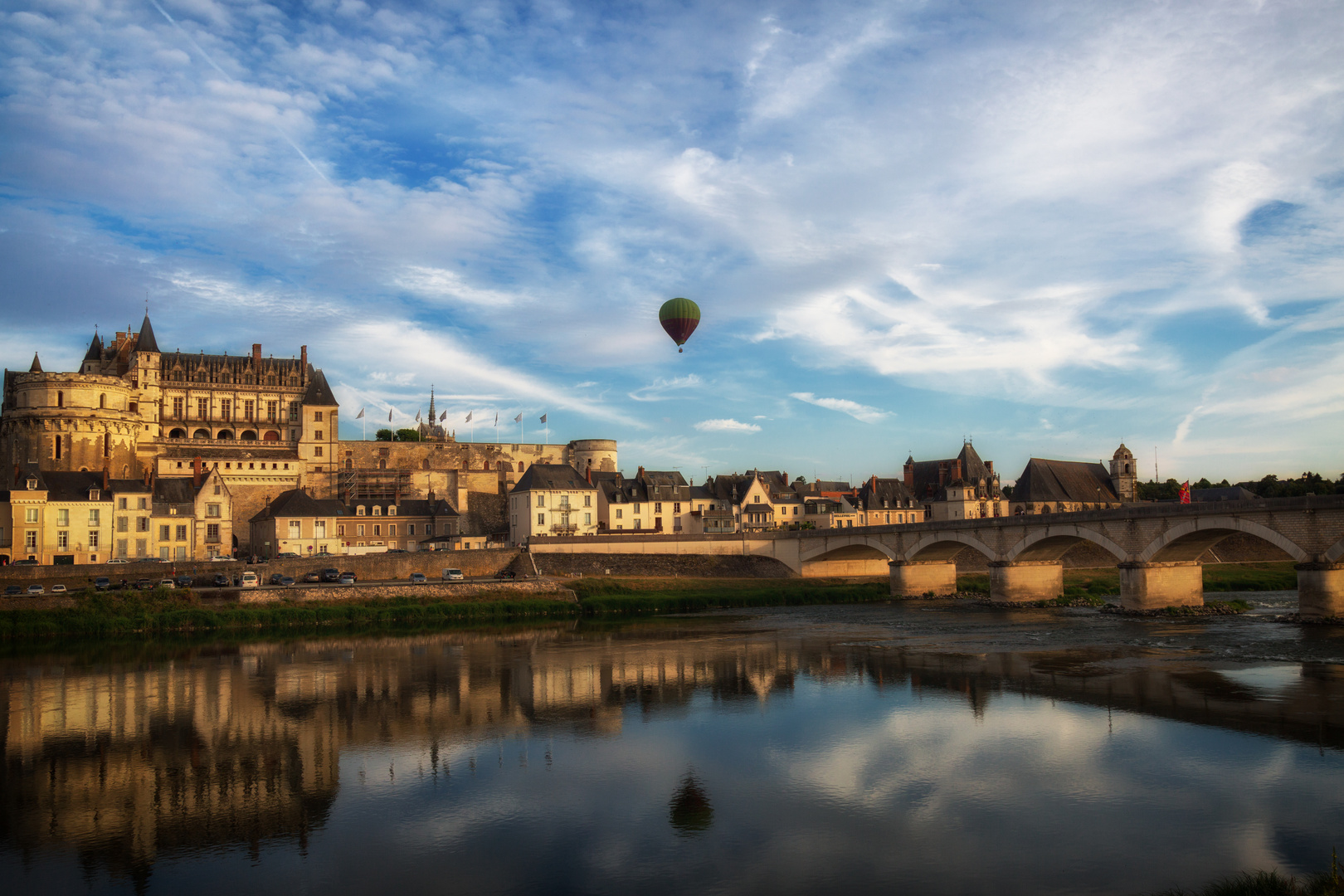 Heißluftballon über Amboise