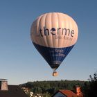 Heißluftballon über Niedereimer