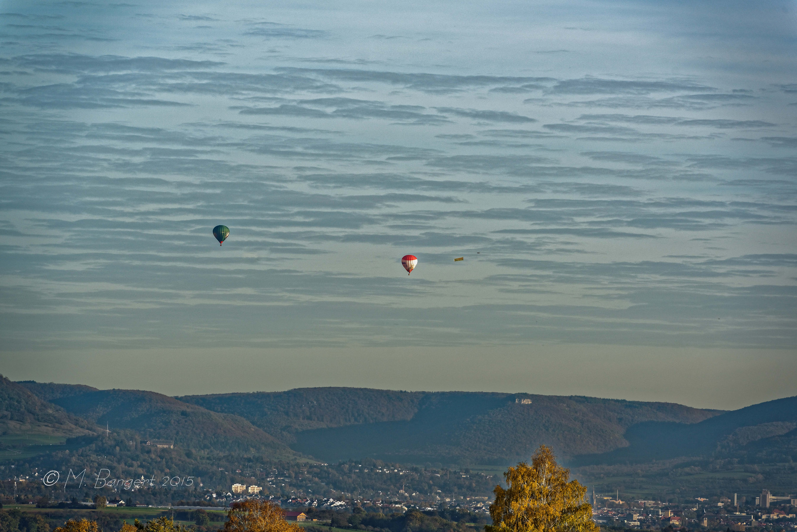 Heißluftballons über der Schwäbischen Alb