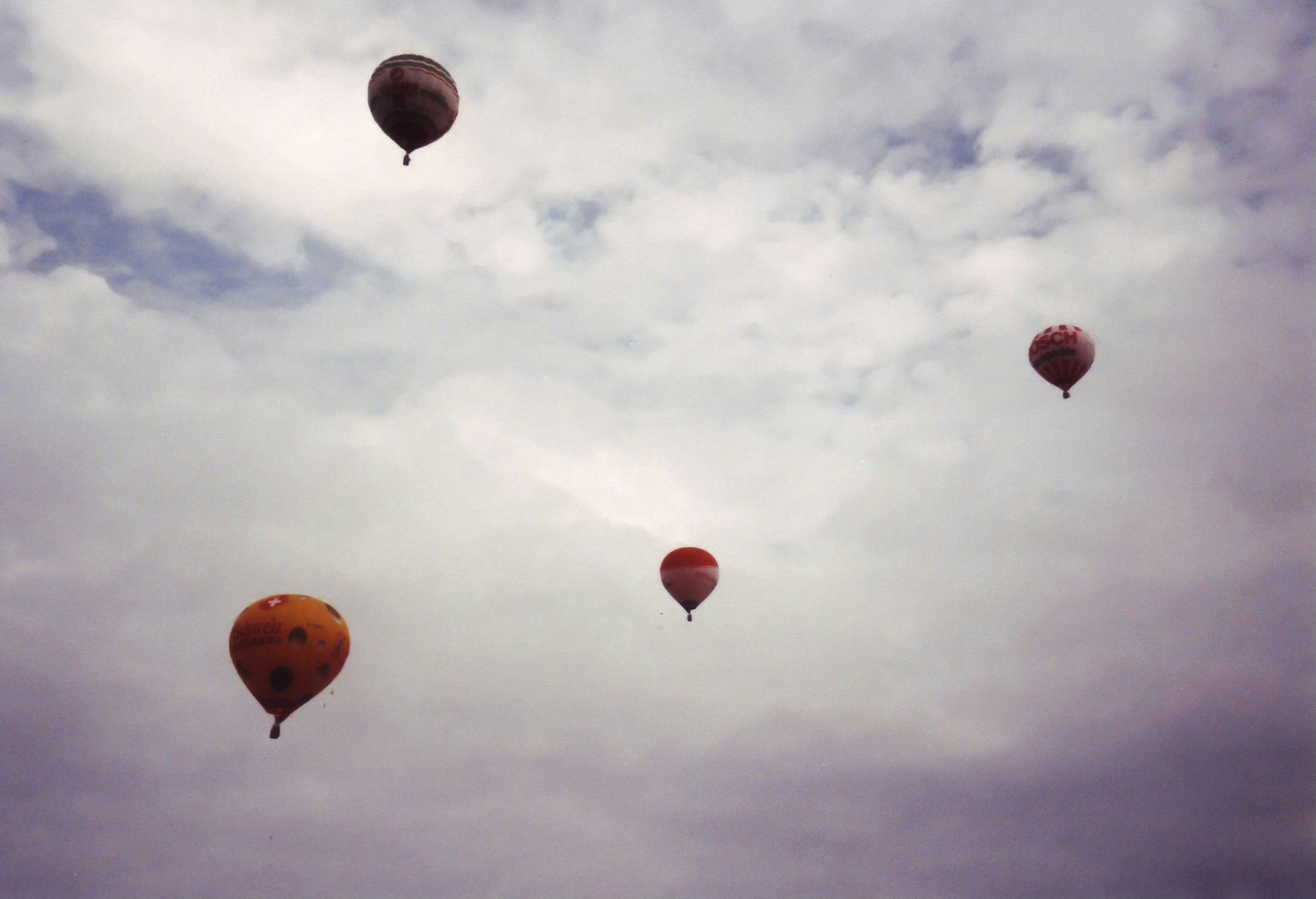 Heißluftballons über Düsseldorf