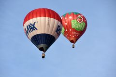 Heißluftballons zur Hanse Sail 2015