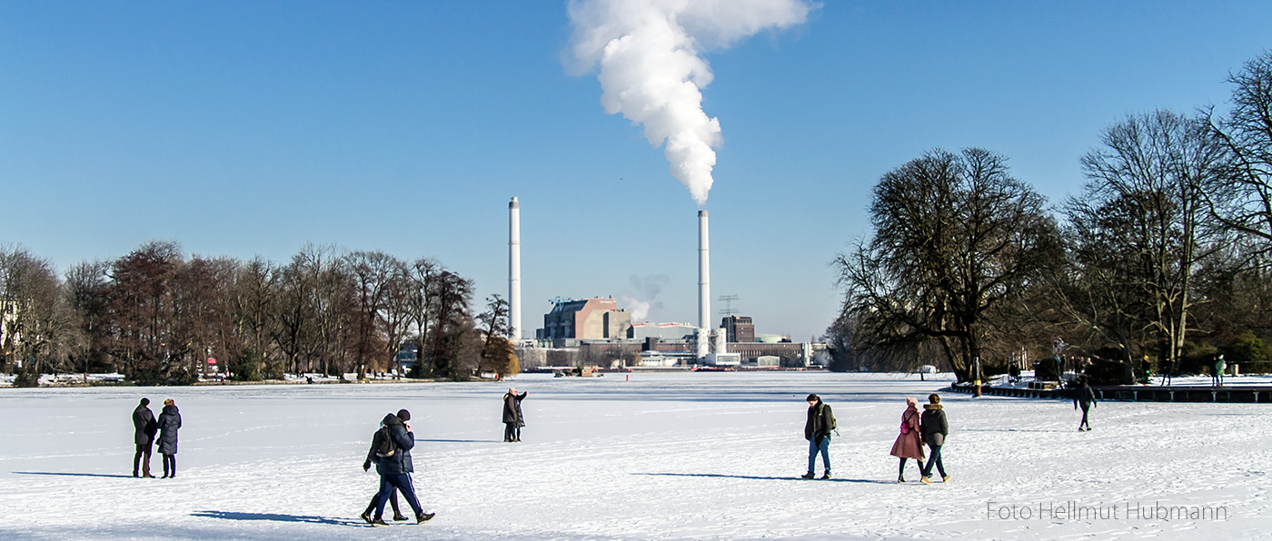 HEIZKRAFTWERK KLINGENBRERG IM WINTER