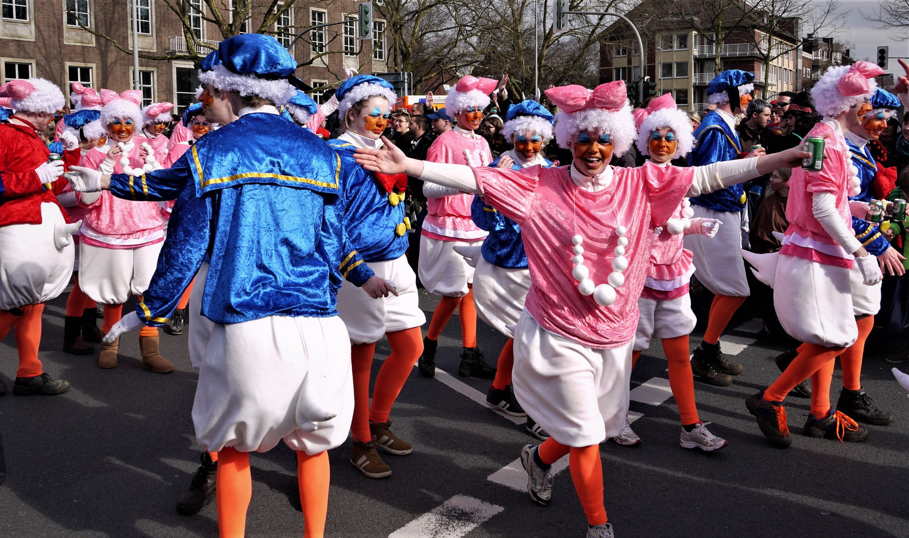 Helau - Stimmung in Münster mit den Karnevalisten aus Losser