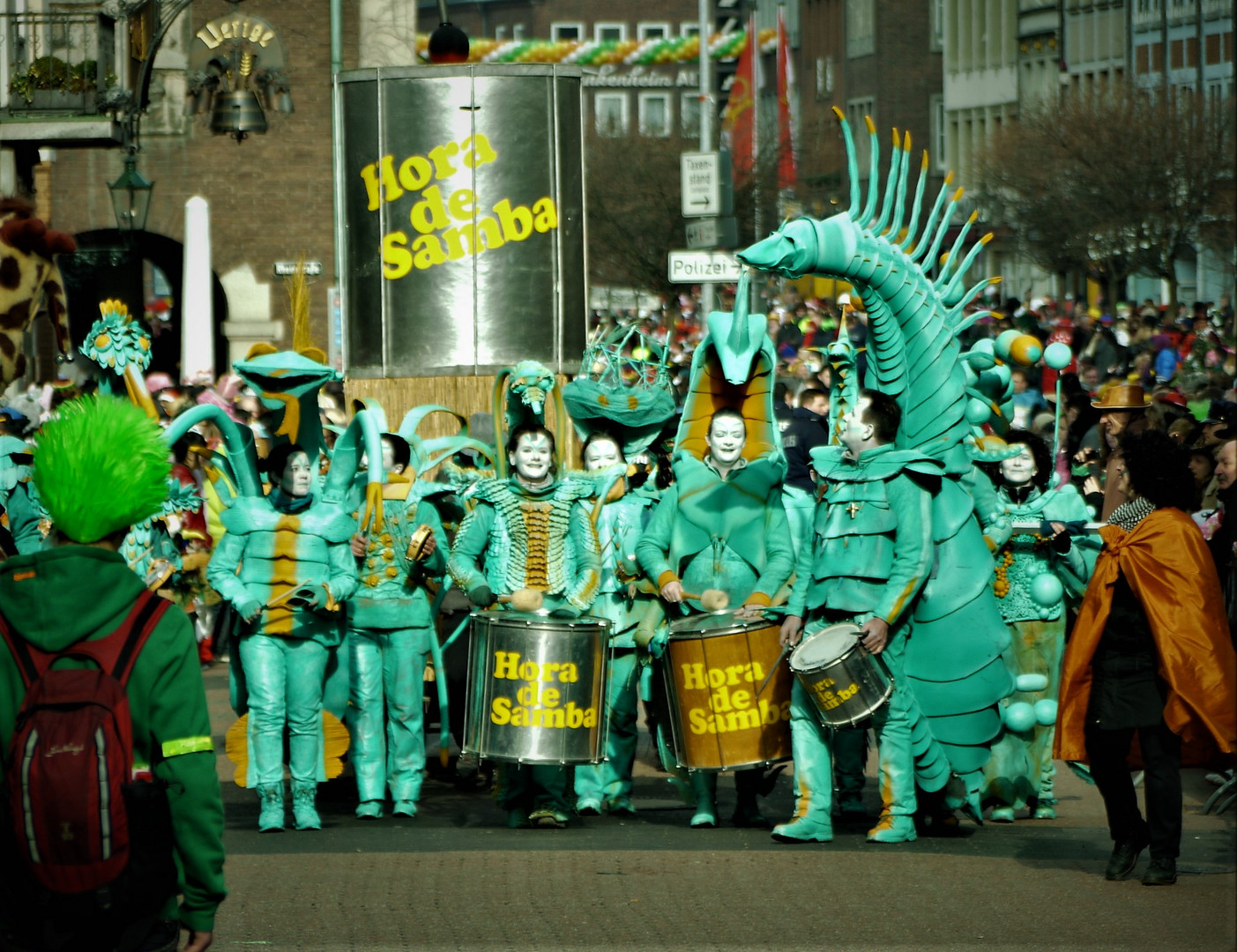 Helau und Alaaf - Rosenmontag in Düsseldorf 2012