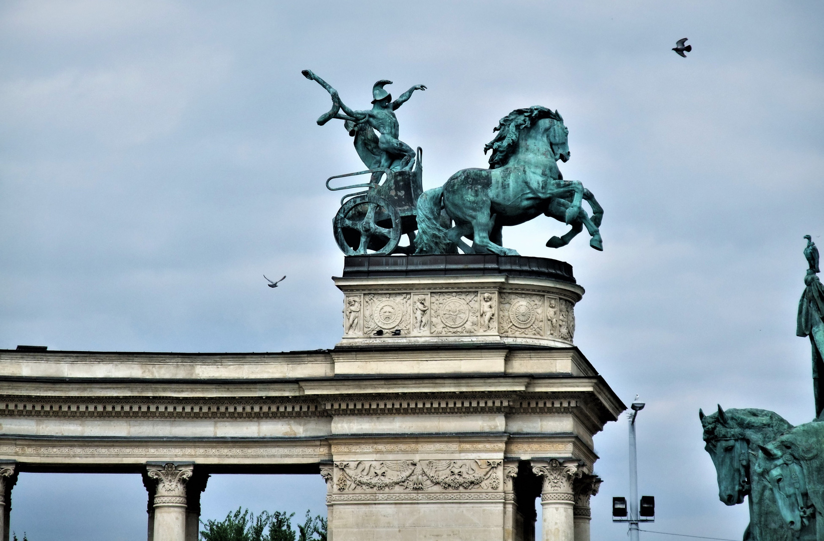 Heldenplatz  --  BUDAPEST (4)