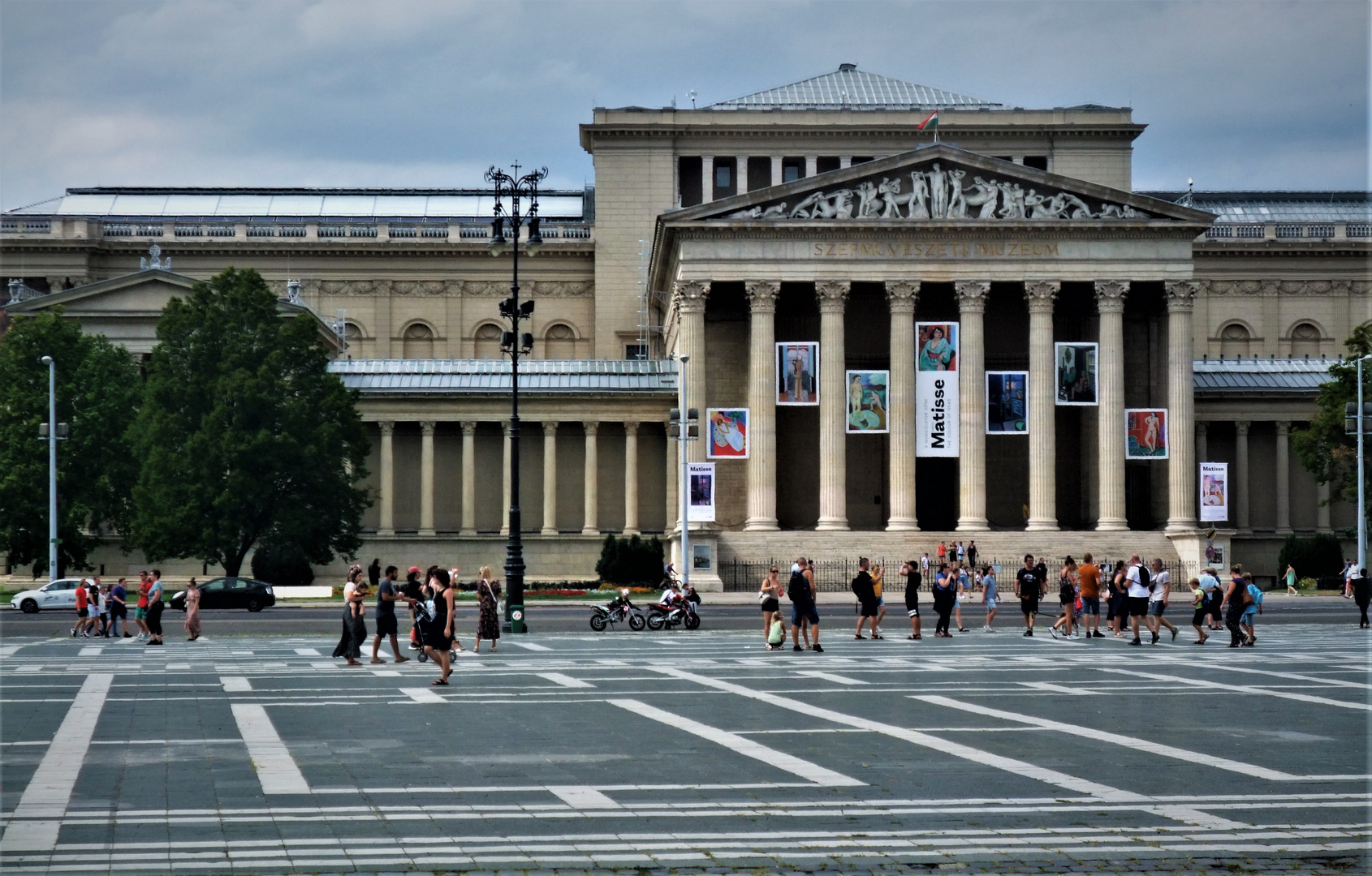 Heldenplatz -- BUDAPEST (6)