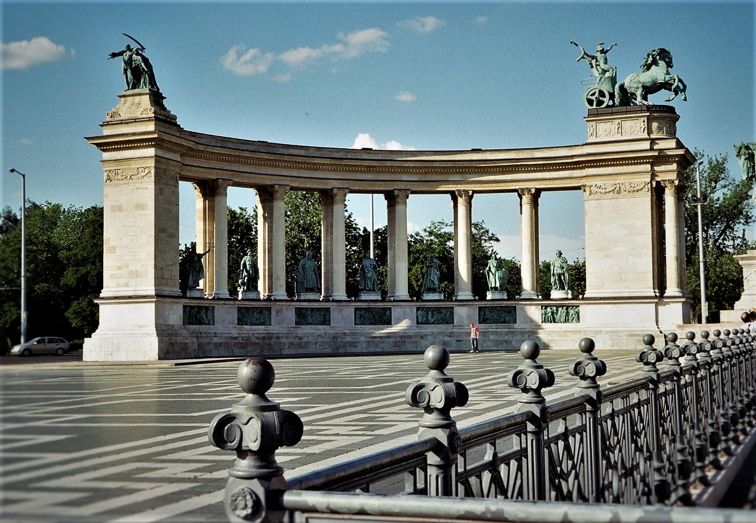 Heldenplatz - BUDAPEST (8)