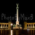 Heldenplatze Budapest bei Nacht