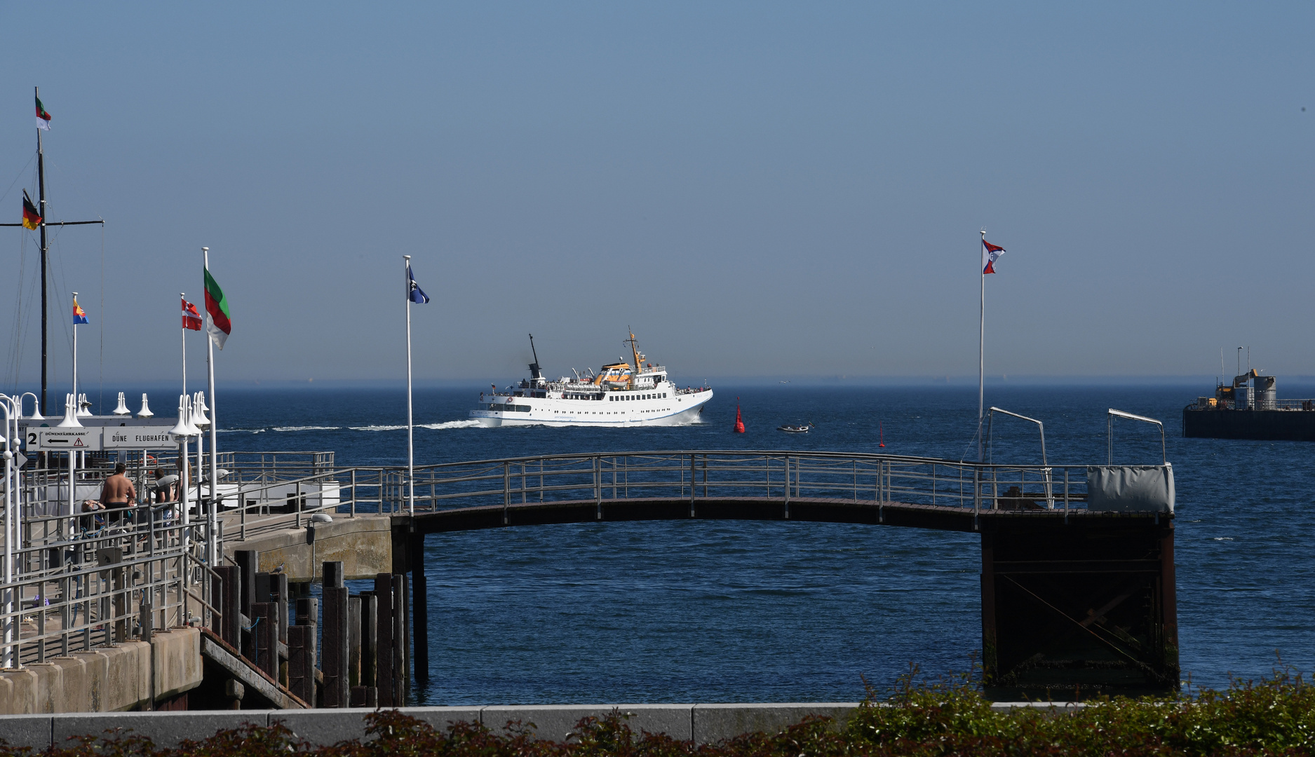 ...Helgoland...