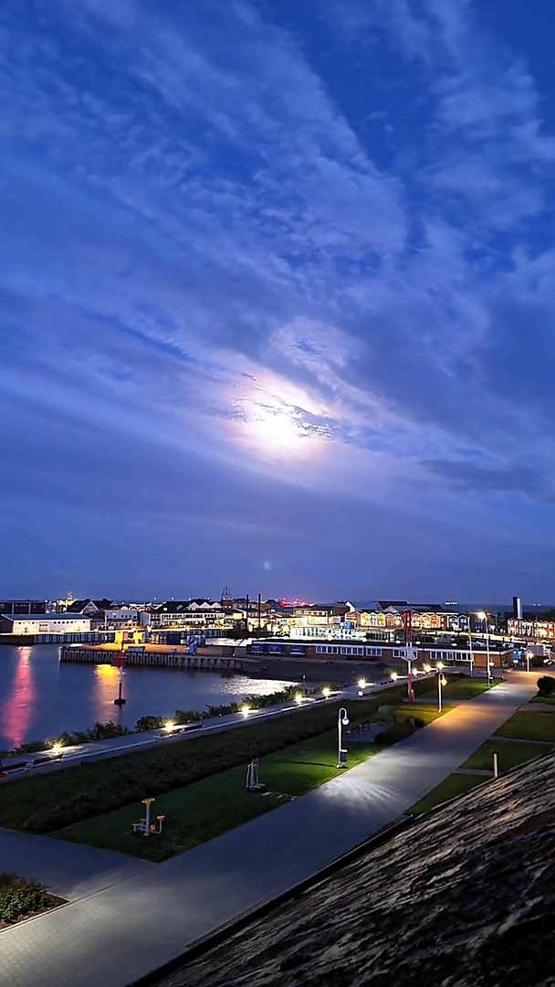 Helgoland bei Nacht