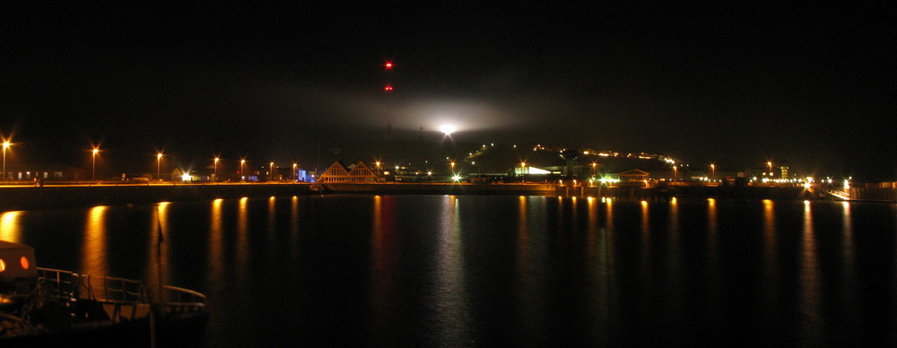 Helgoland bei Nacht