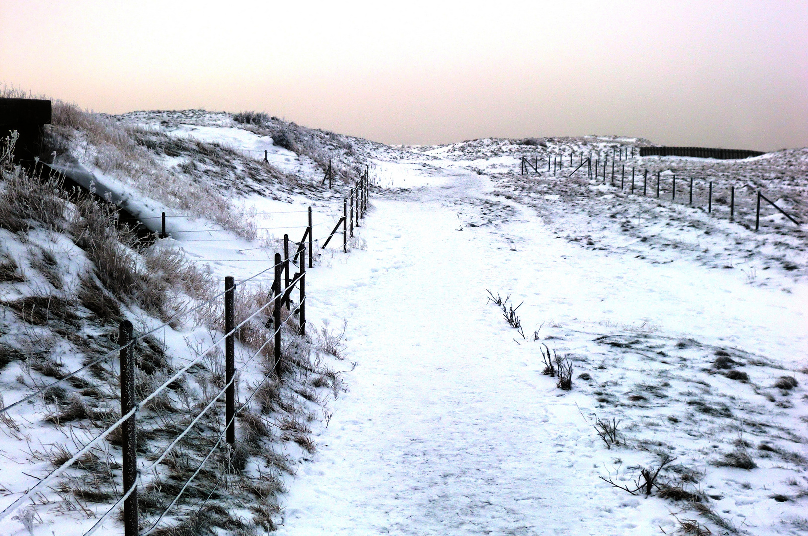 Helgoland - Wai langs Klef im Schnee