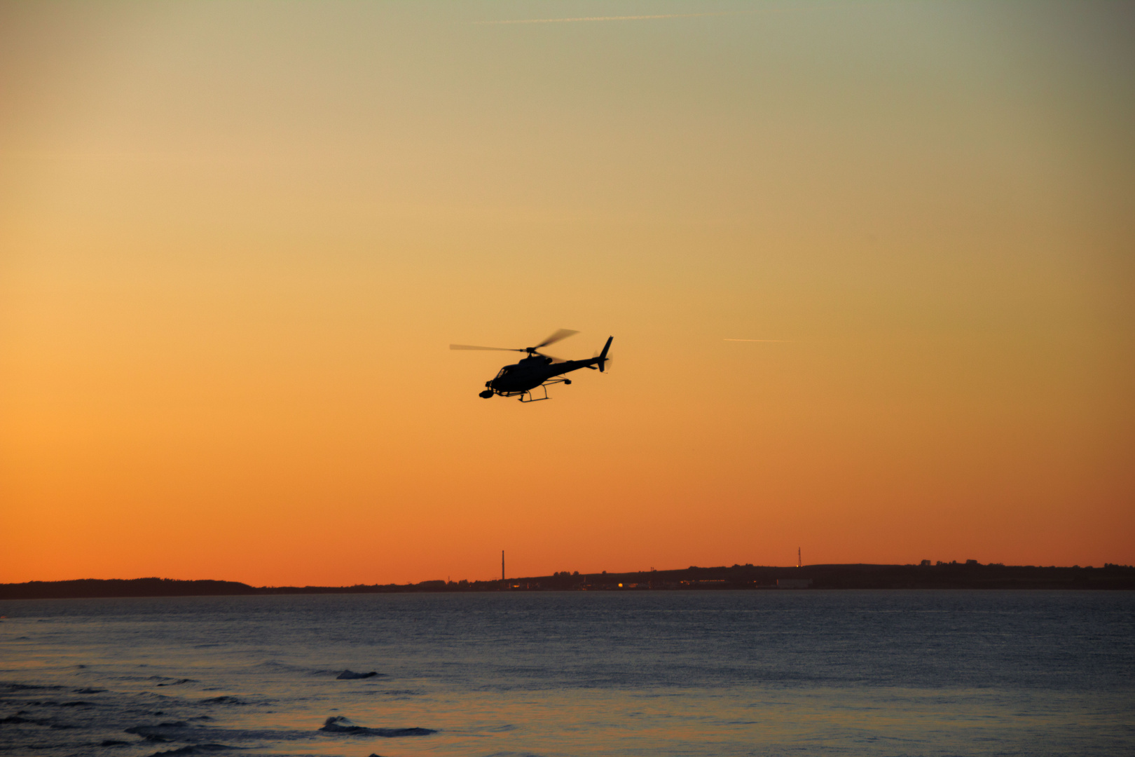 Heli im Sonnenuntergang