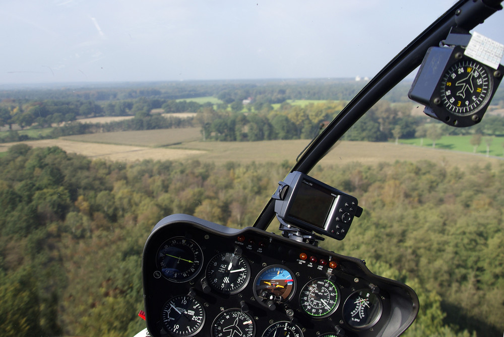 Heli im Steigflug