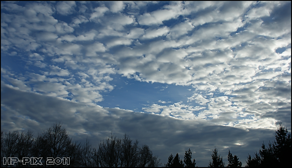 Hell + Dunkel = Wolkenloch ?