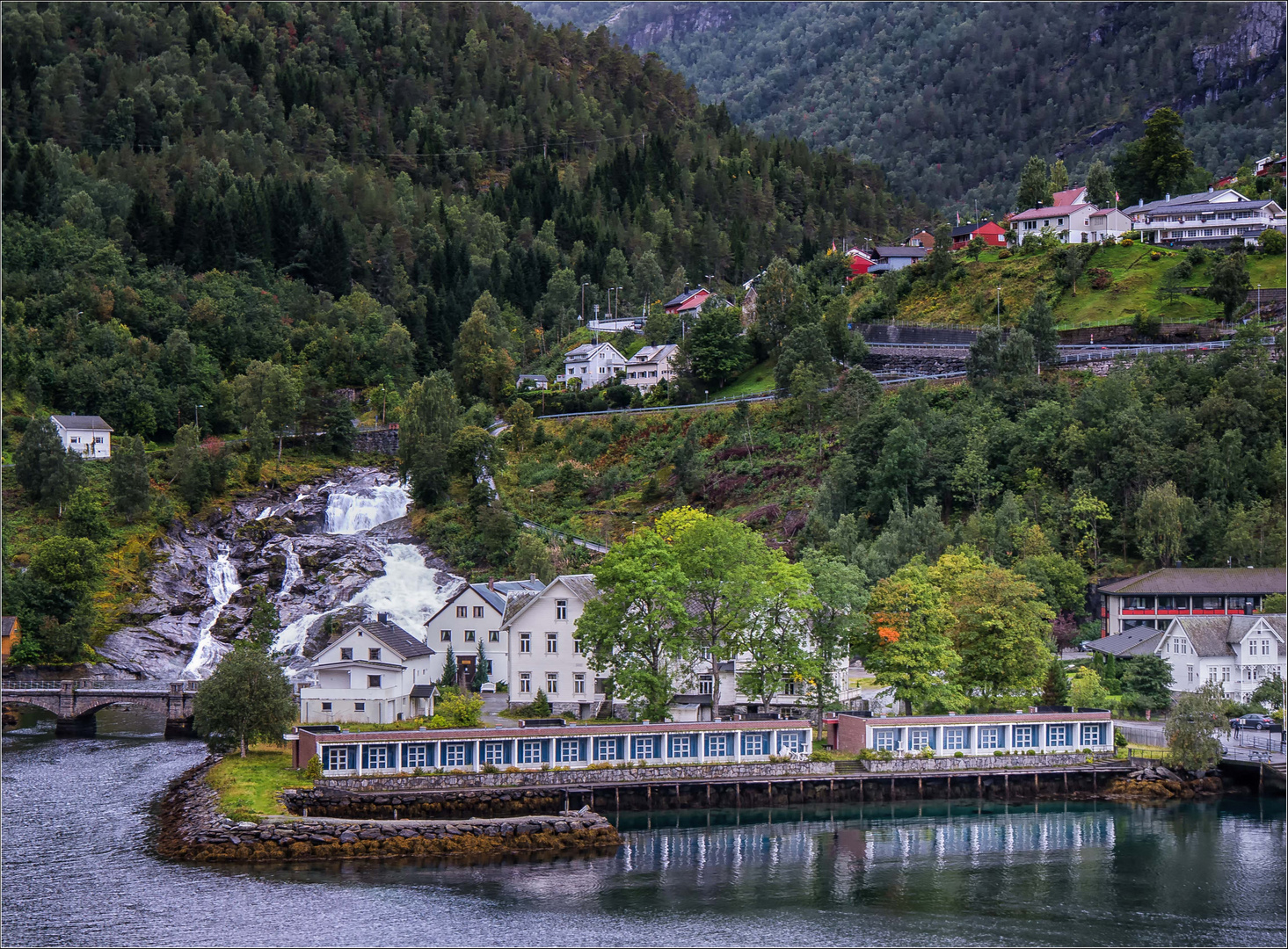 Hellesylt ... im Sunnylvsfjord (Norwegen)