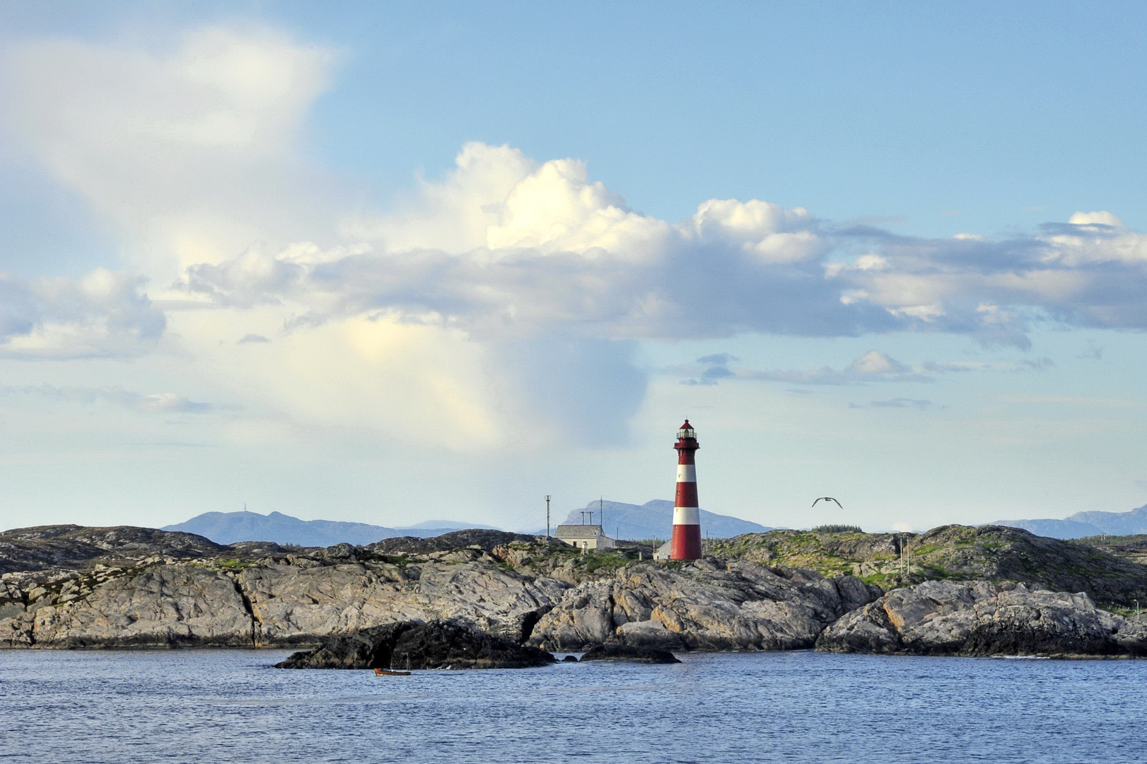 Hellisøy fyr