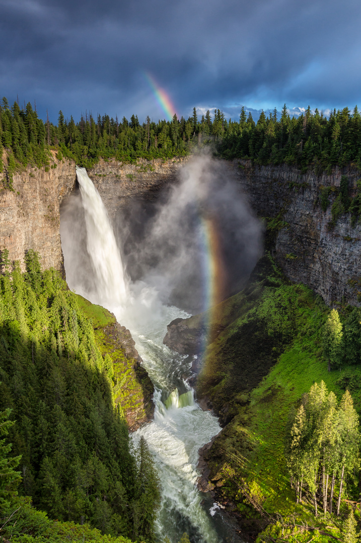 Helmcken Falls / British Columbia / Canada