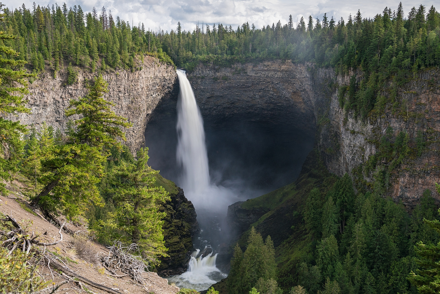 Helmcken Falls