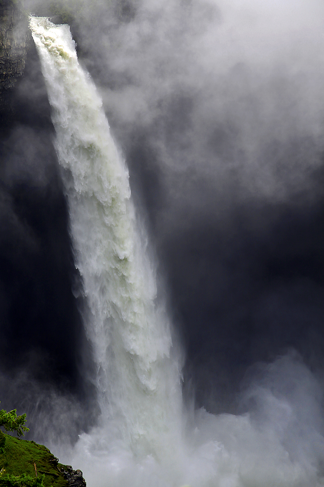 Helmcken Falls II