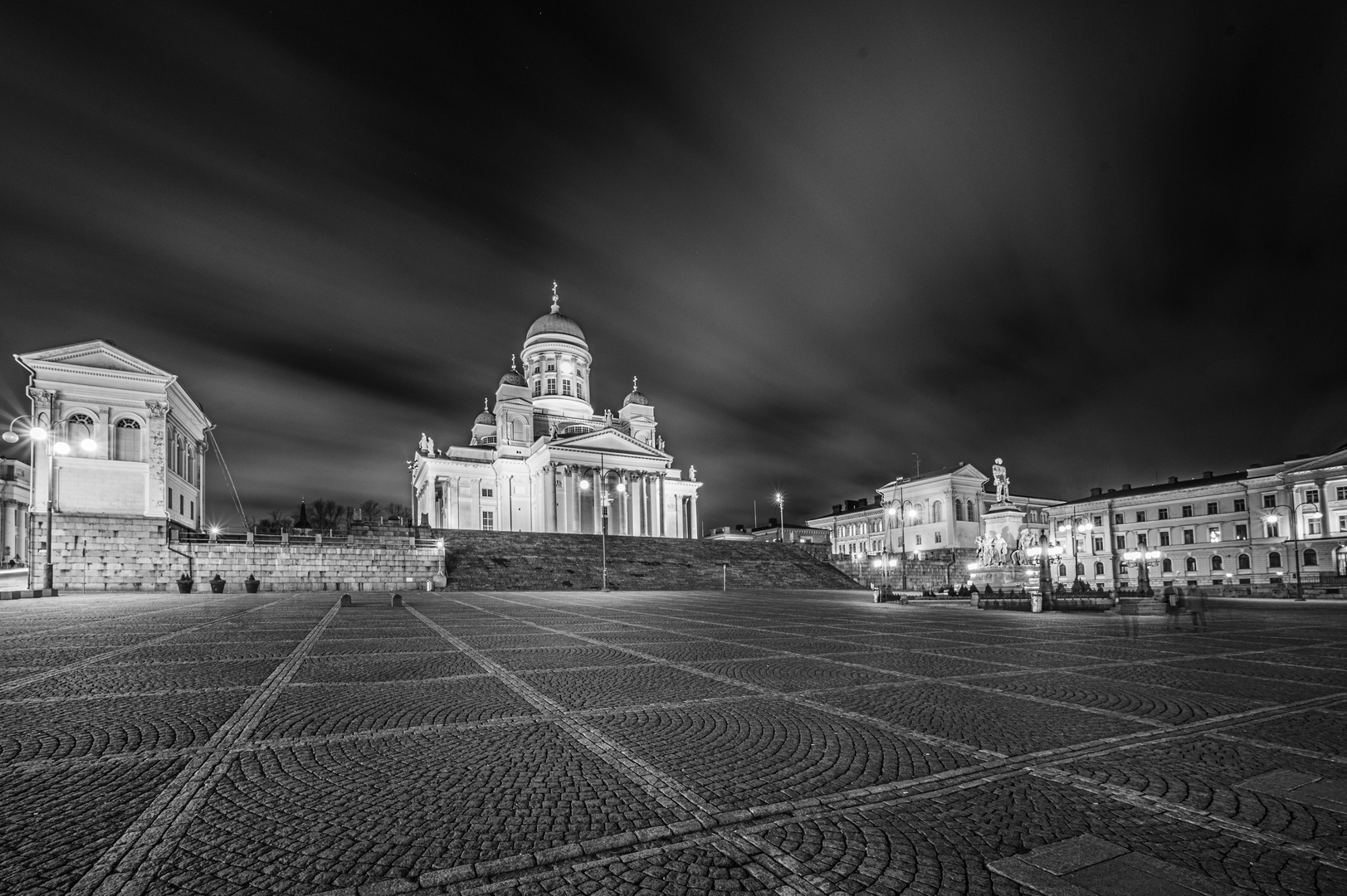 Helsinki b/w