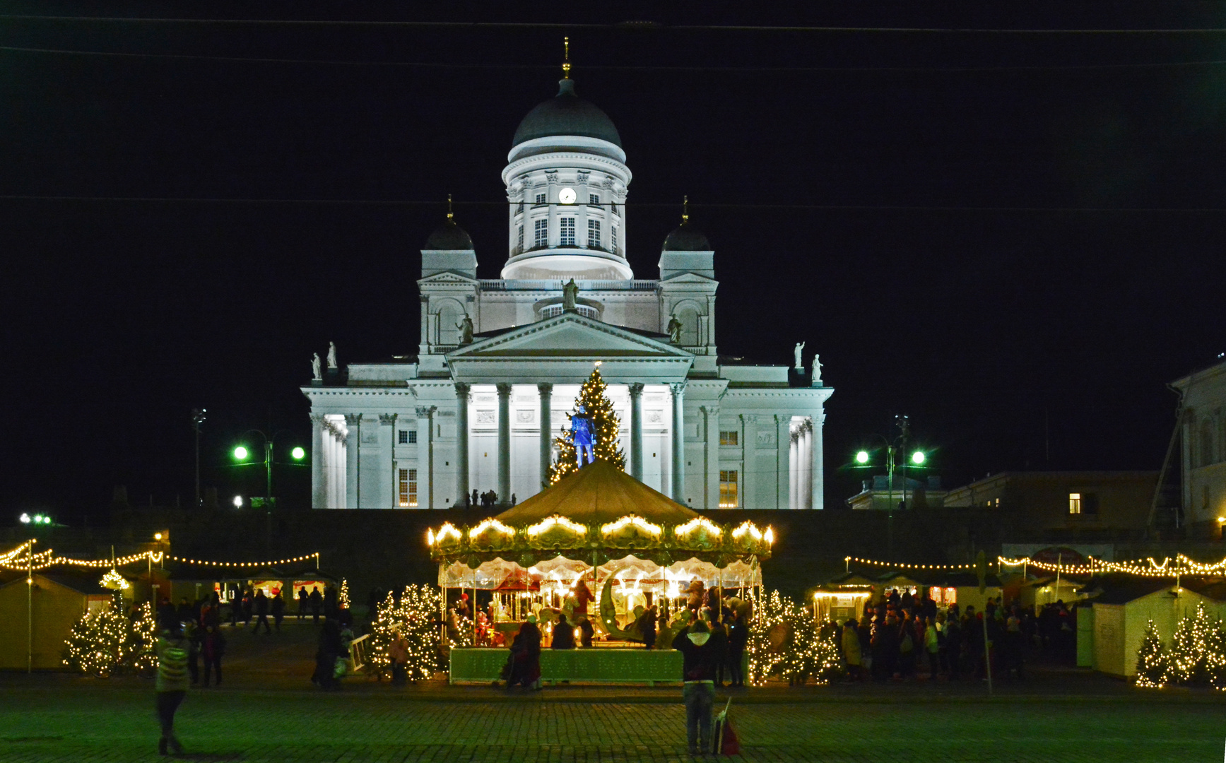 Helsinki, Christmas ligts and Lutheran cathedral